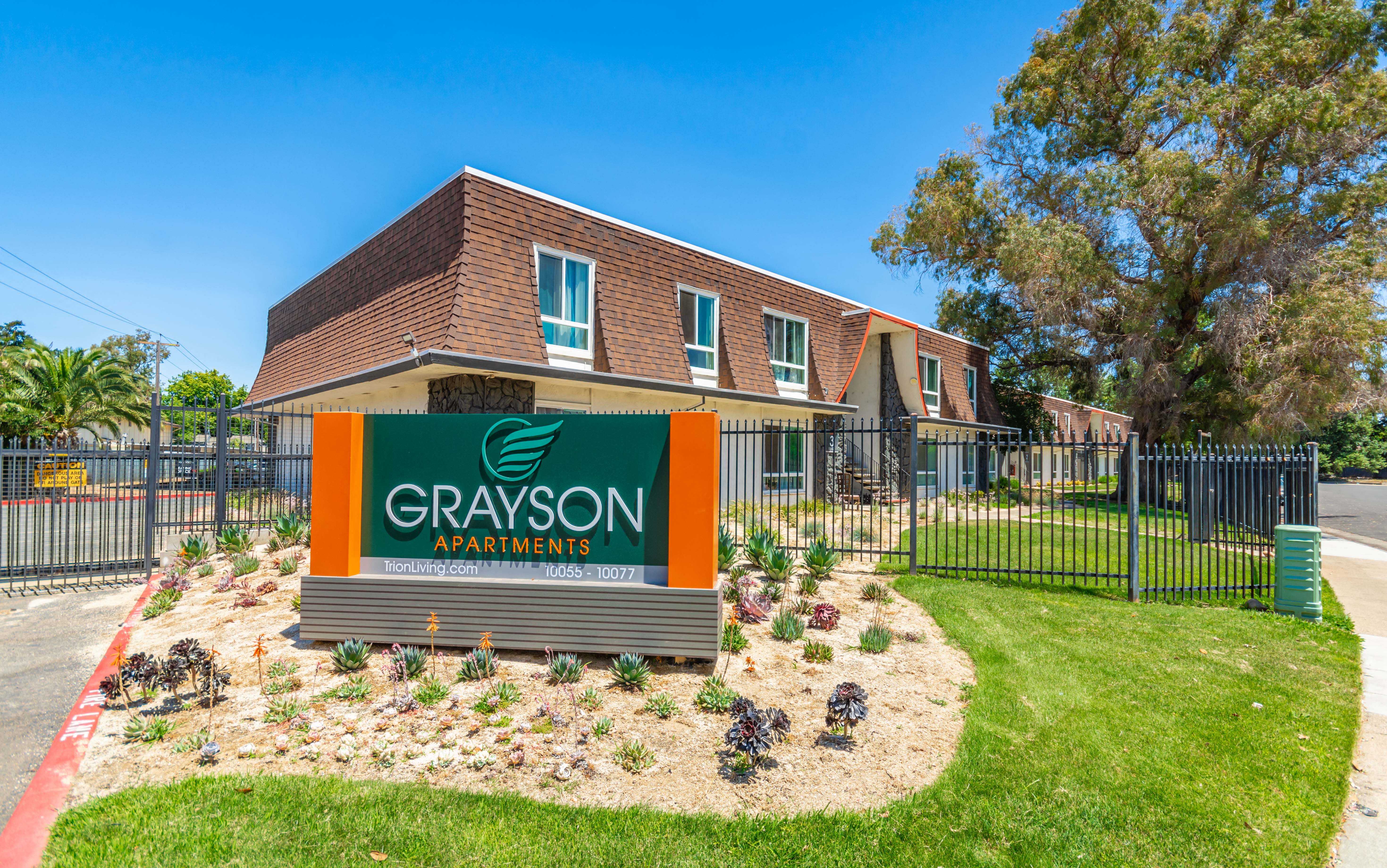 Grayson By Trion Living Apartments 10055 Terra Loma Dr. Rancho